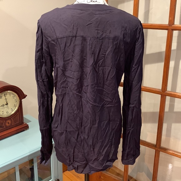 NWT Nine 1 Eight Long Sleeve Sheer Black Blouse, Size Medium - Picture 2 of 9